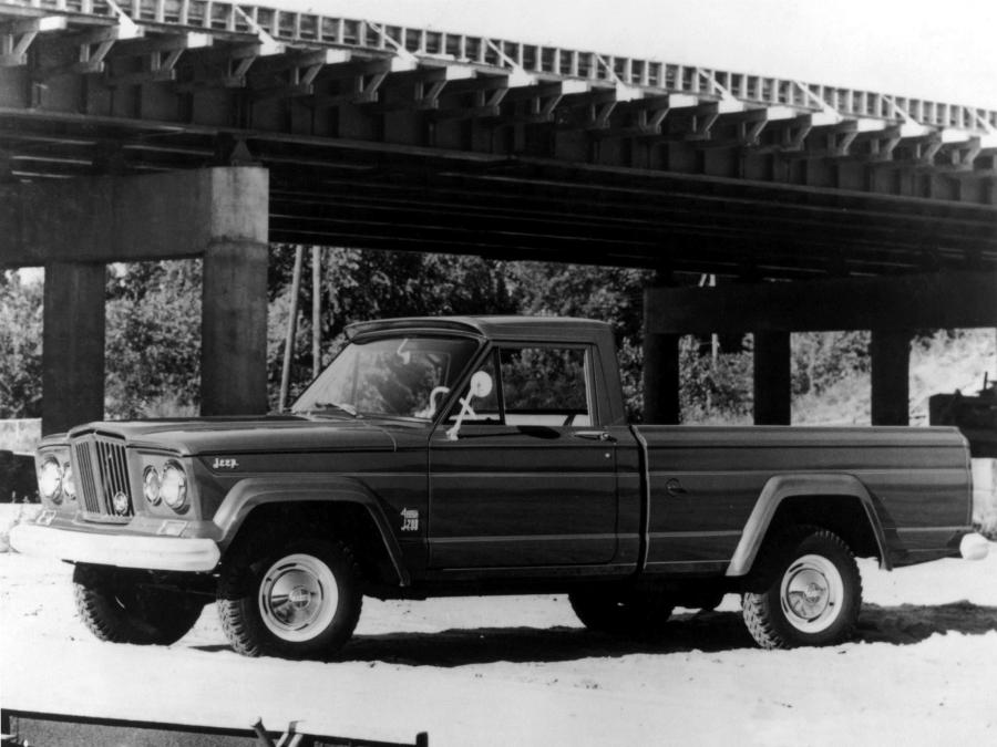  Jeep Gladiator 1965 года  (фото 3 из 6)